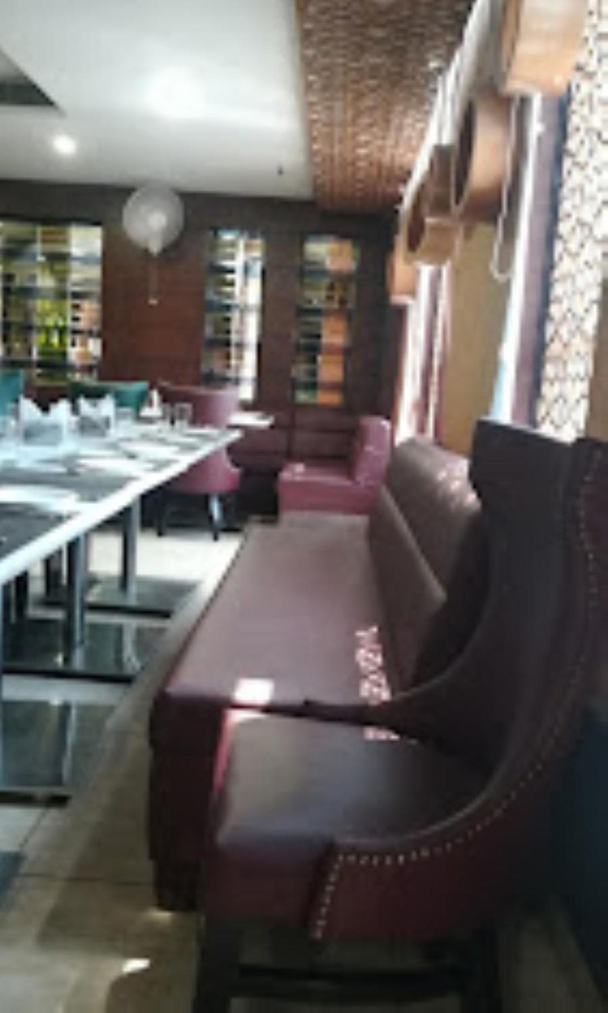 Hotel Royal Palace Hapur Εξωτερικό φωτογραφία
